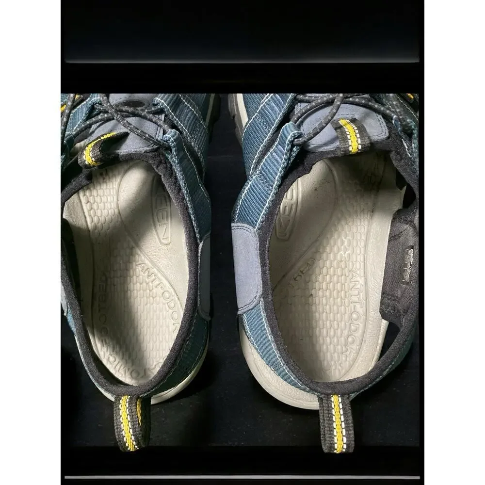Keen stay adventure